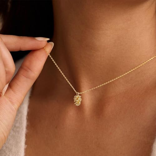 Plenky Women's 14K Gold Plated Dainty Pendant Necklace
