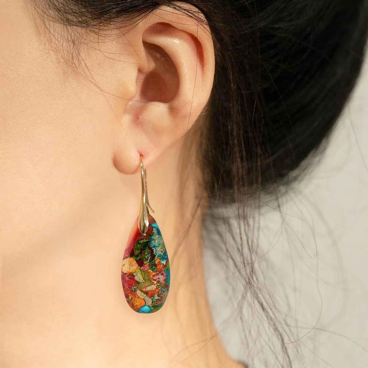 Sriomu Women's Natural Stone Fishhook Dangle Earrings